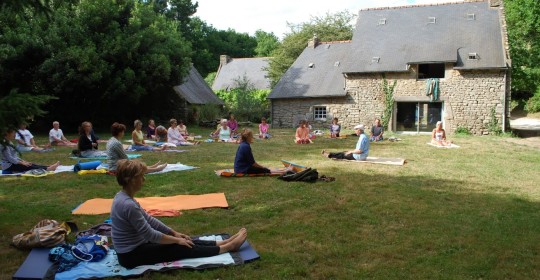 VAL-RICHARD 2014  YOGA et NATURE avec  XUYÊN